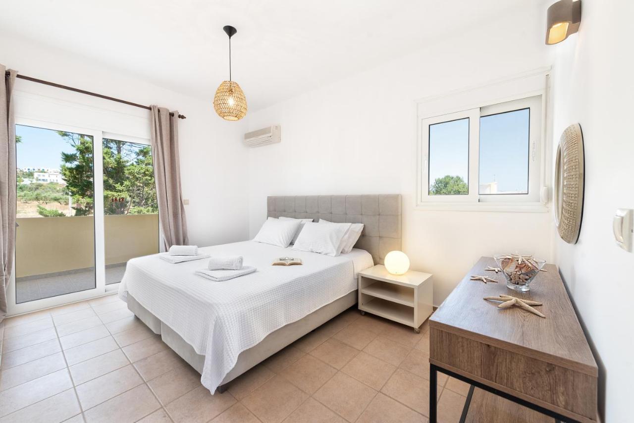 Ritas Gennadi Villa Bagian luar foto